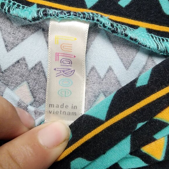 Lularoe Pants Womens Tall & Curvy Set of Two Green Pull On Leggings - Picture 4 of 13